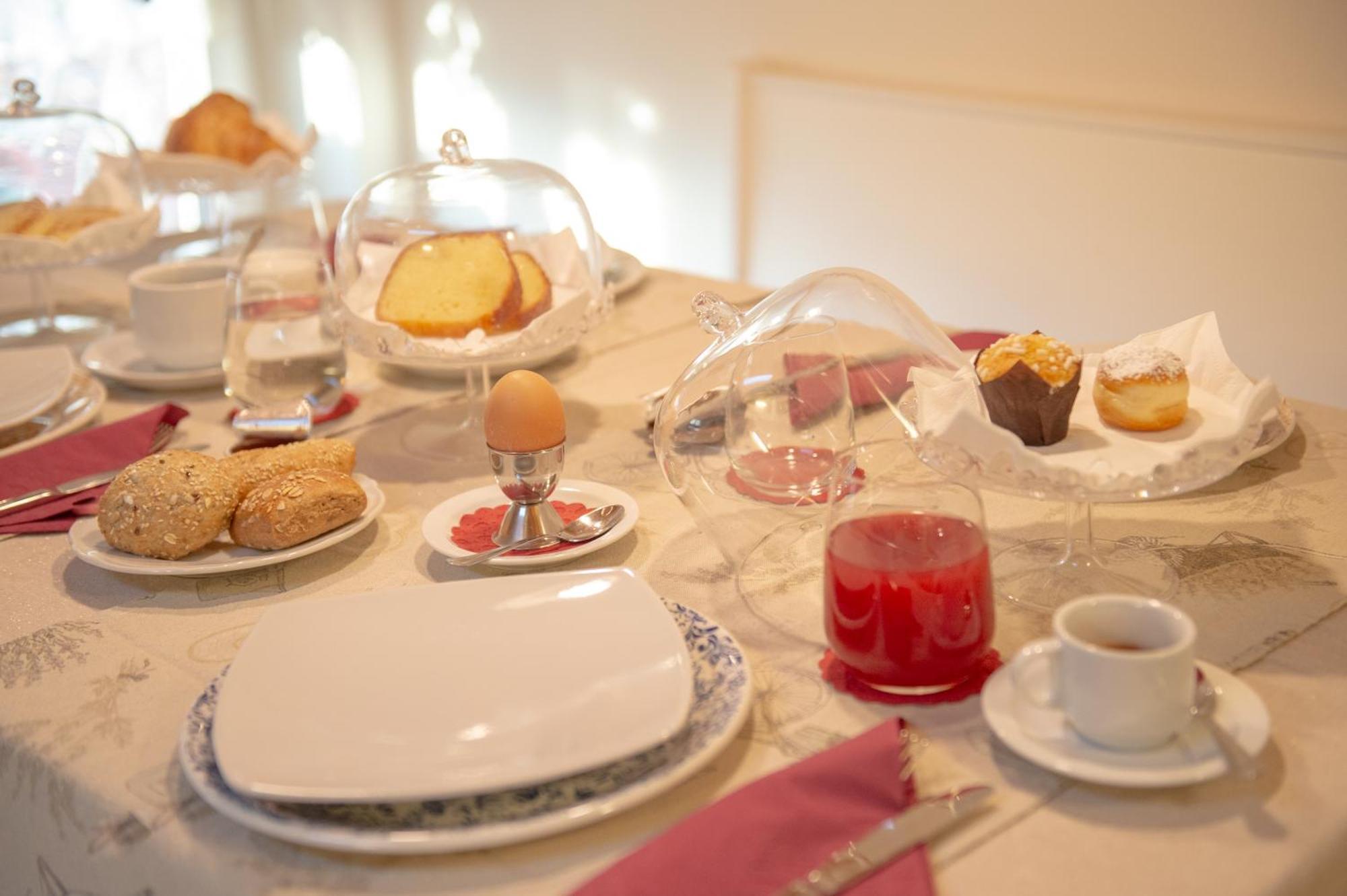 B&B La Casa di Rosa Vago Bagian luar foto