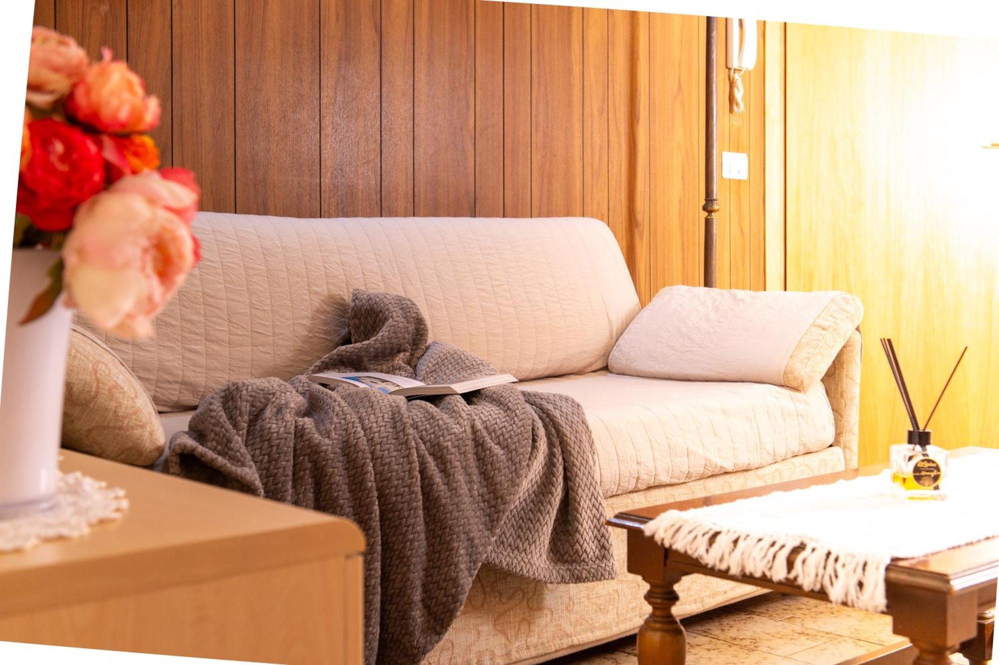 B&B La Casa di Rosa Vago Bagian luar foto