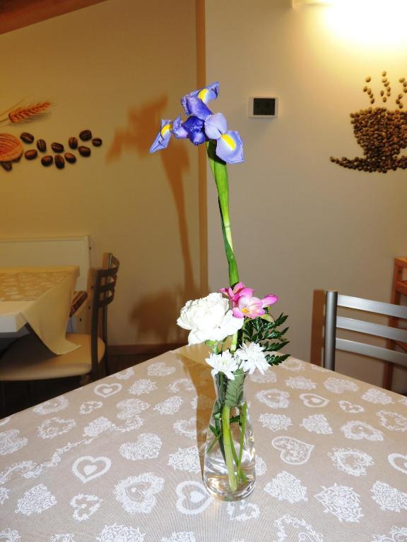 B&B La Casa di Rosa Vago Bagian luar foto